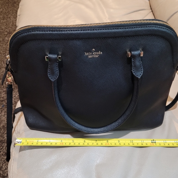 Kate Spade Black Saffiano Leather bag with crossbody strap, 13"x10"x5" EUC - Picture 12 of 15